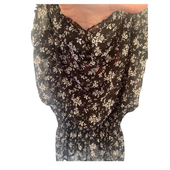 Sam and Max Floral Flowing Tank Top in Black - Picture 4 of 4